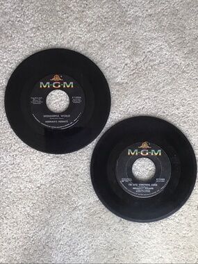 Vintage Herman’s Hermits 7” Vinyl Records, MGM Records, Set of 2